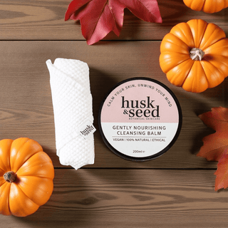 Pumpkin Seed Oil: Nature’s Autumn Gift for the Skin - Husk & Seed